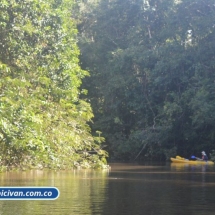 Bicivan Tour Kayak Rio Selva Amazonas Colombia