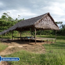 Bicivan Tour Kayak Rio Selva Amazonas Colombia