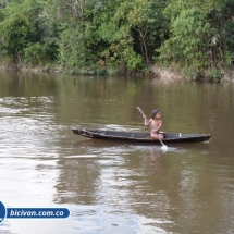 Bicivan Tour Kayak Rio Selva Amazonas Colombia