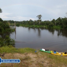 Bicivan Tour Kayak Rio Selva Amazonas Colombia