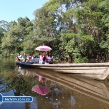 Bicivan Tour Kayak Rio Selva Amazonas Colombia