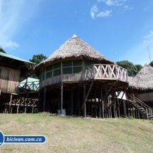 Bicivan Tour Kayak Rio Selva Amazonas Colombia