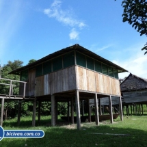 Bicivan Tour Kayak Rio Selva Amazonas Colombia