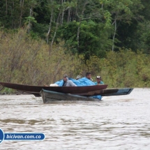 Bicivan Tour Kayak Rio Selva Amazonas Colombia