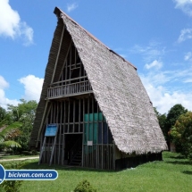 Bicivan Tour Kayak Rio Selva Amazonas Colombia