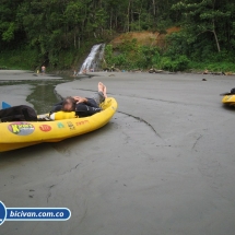 Bicivan Tour Kayak Mar Bahia Malaga Juanchaco Ladrilleros Pacifico Colombia