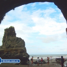 Bicivan Tour Kayak Mar Bahia Malaga Juanchaco Ladrilleros Pacifico Colombia