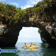 Bicivan Tour Kayak Mar Bahia Malaga Juanchaco Ladrilleros Pacifico Colombia