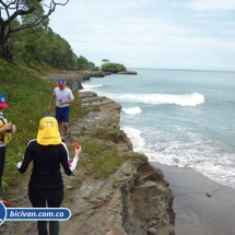 Bicivan Tour Kayak Mar Bahia Malaga Juanchaco Ladrilleros Pacifico Colombia