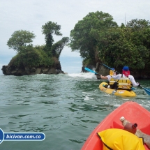 Bicivan Tour Kayak Mar Bahia Malaga Juanchaco Ladrilleros Pacifico Colombia