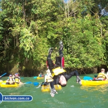 Bicivan Tour Kayak Mar Bahia Malaga Juanchaco Ladrilleros Pacifico Colombia