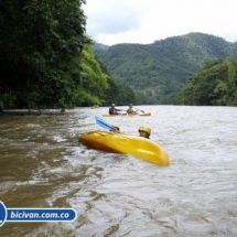 BICIVAN Kayak Colombia - Río Anchicaya