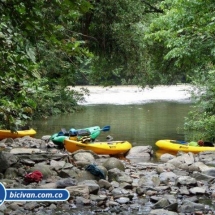 BICIVAN Kayak Colombia - Río Anchicaya