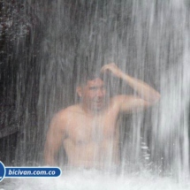 BICIVAN Kayak Colombia - Río Anchicaya