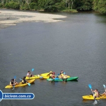 BICIVAN Kayak Colombia - Río Anchicaya