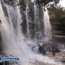 Bicivan Tour Rio Caño Cristal Colombia