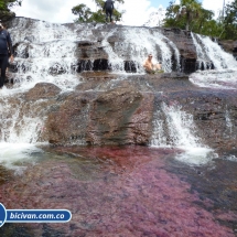 Bicivan Tour Rio Caño Cristal Colombia