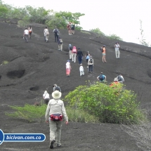 Bicivan Tour Rio Cerros de Mavecure Colombia