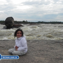 Bicivan Tour Rio Cerros de Mavecure Colombia