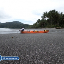 Bicivan Tour Kayak Buceo Mar isla gorgona Pacifico Colombia