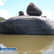 Bicivan Tour Kayak Rio Orinoco Puerto Carreno Colombia