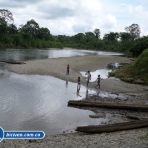 Bicivan Tour Kayak Rio Anchicaya Sabaletas Mar Valle del Cauca Pacifico Colombia