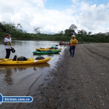 Bicivan Tour Kayak Rio Anchicaya Sabaletas Mar Valle del Cauca Pacifico Colombia