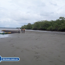 Bicivan Tour Kayak Rio Anchicaya Sabaletas Mar Valle del Cauca Pacifico Colombia