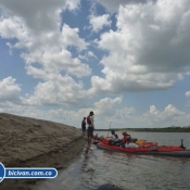 bicivan-tour-kayak-rio-meta-llanos-orientales-colombia-14.jpg
