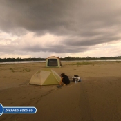 bicivan-tour-kayak-rio-meta-llanos-orientales-colombia-55.jpg